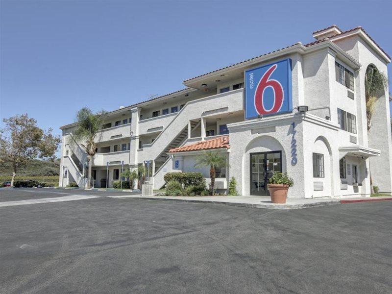 Motel 6-Bellflower, Ca - Los Angeles מראה חיצוני תמונה
