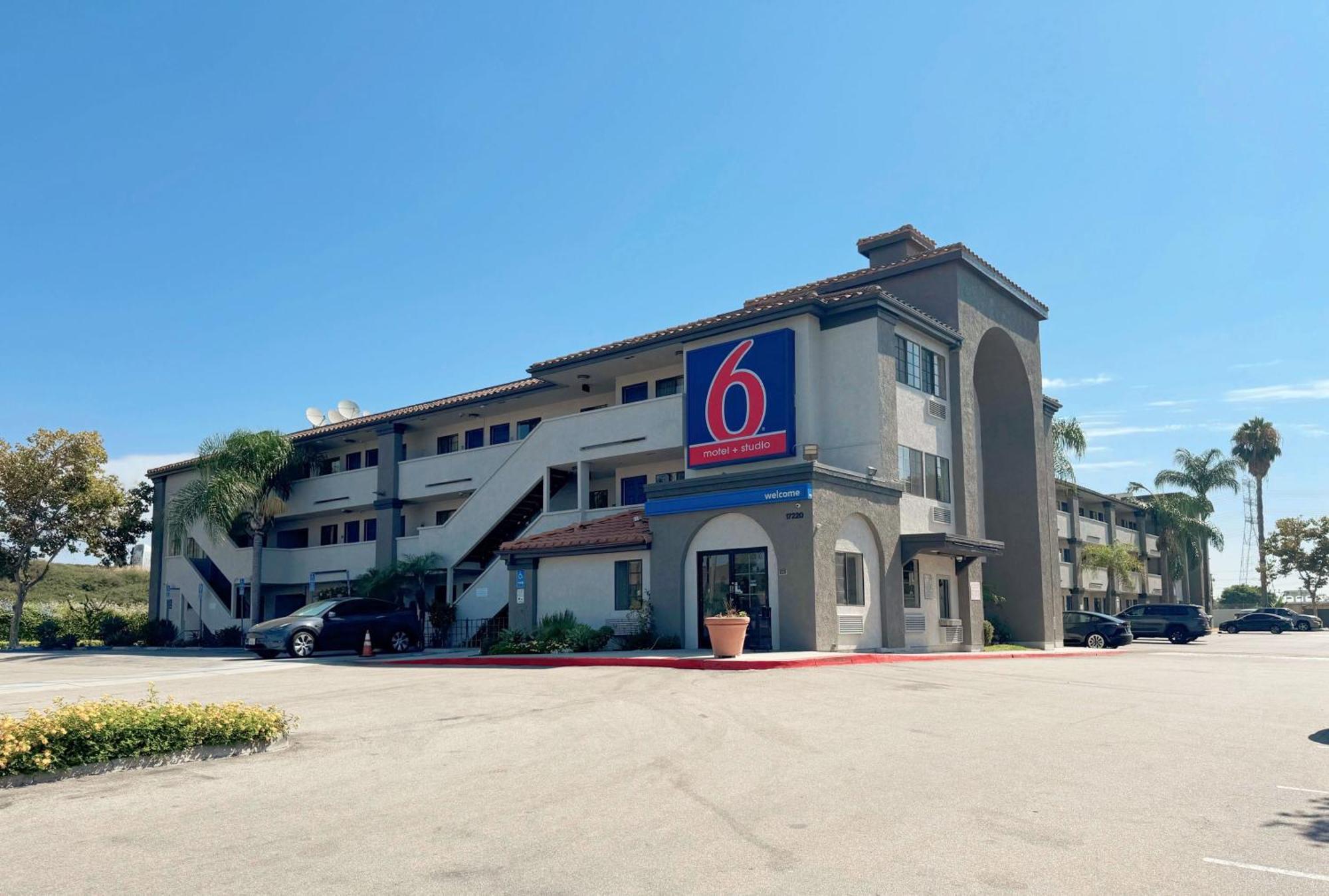 Motel 6-Bellflower, Ca - Los Angeles מראה חיצוני תמונה