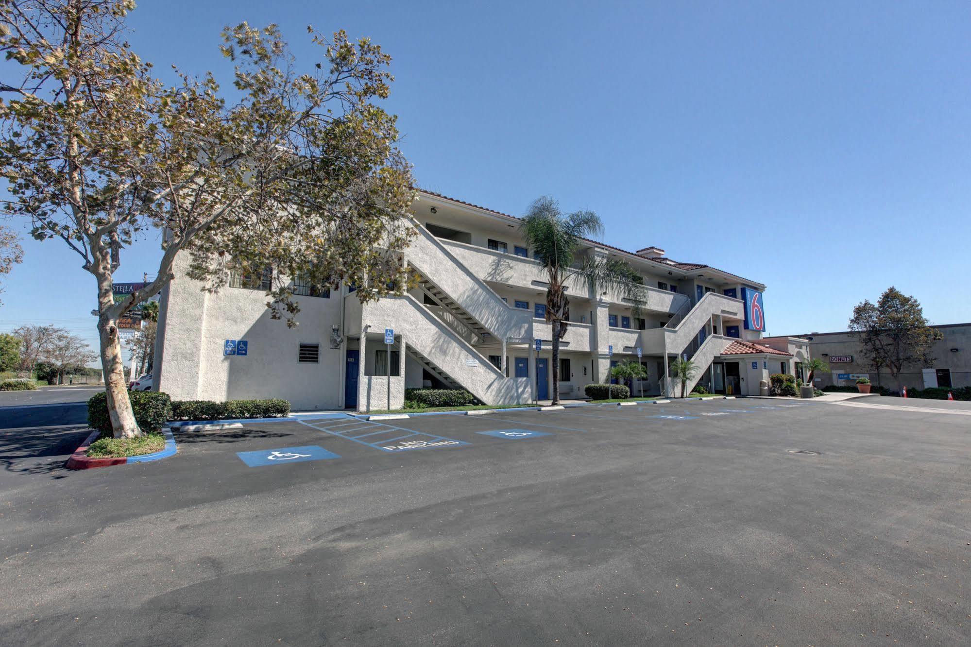 Motel 6-Bellflower, Ca - Los Angeles מראה חיצוני תמונה